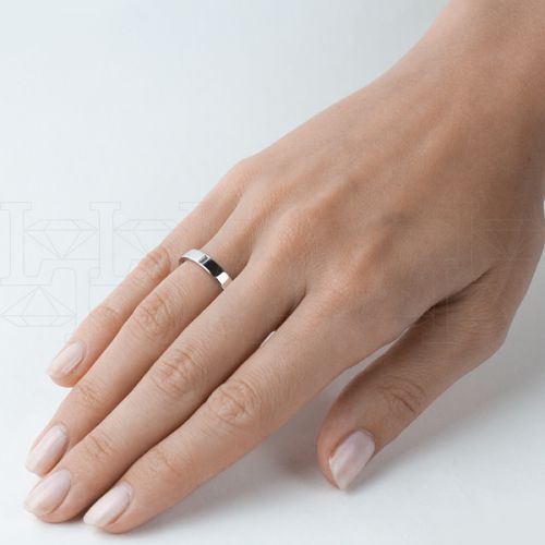 Фото - Кольцо обручальное из белого золота с бриллиантом из коллекции "Обручальные кольца с  одним бриллиантом" VDR.A2637 (243)