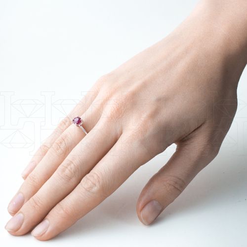 Фото - Кольцо из белого золота с рубином R5377-11231 (590)