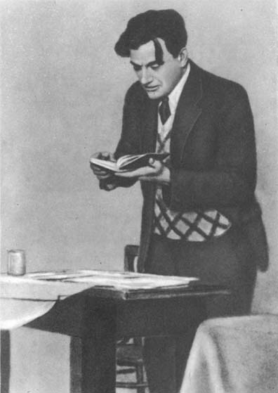 Mayakovsky_1930_a.jpg