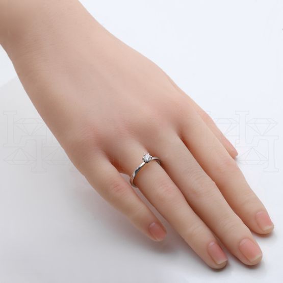 Фото - Кольцо из белого золота с бриллиантом из коллекции "Помолвка" R10145-15978 (514)