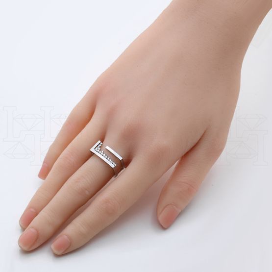 Фото - Кольцо из белого золота с бриллиантами из коллекции "Чистая линия" R10206-16108 (781)