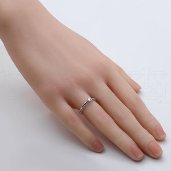 Фото - Кольцо из белого золота с бриллиантом из коллекции "Помолвка" R10143-15976 (515)