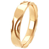 Кольцо обручальное из рыжего золота с бриллиантом из коллекции "Обручальные кольца с  одним бриллиантом" R2981-3611 (243)