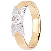 Кольцо обручальное из цветного золота с бриллиантом из коллекции "Обручальные кольца с  одним бриллиантом" R2506-3140 (243)