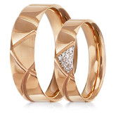 Кольцо обручальное из рыжего золота с бриллиантом из коллекции "Парные обручальные кольца" R4009-4748 (210)