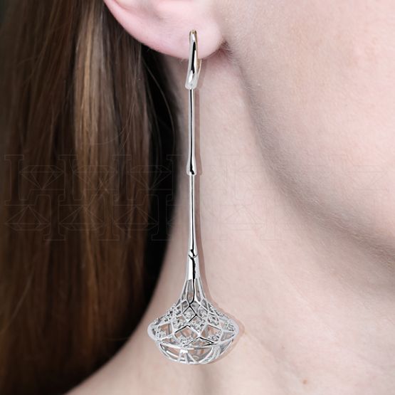 Фото - Серьги длинные из белого золота с бриллиантами из коллекции "Готика" E9342-13697 (773)