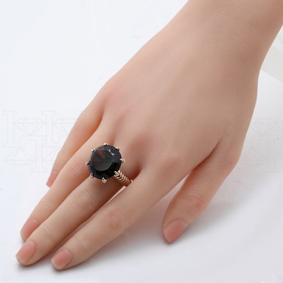 Фото - Кольцо из рыжего золота с кварцем и бриллиантами из коллекции "Сокровища грифона" R2953-13095 (730)