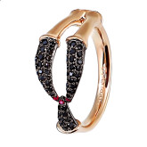 Кольцо из рыжего золота с рубинами и черными бриллиантами из коллекции "Сокровища грифона" R6443-8711 (730)