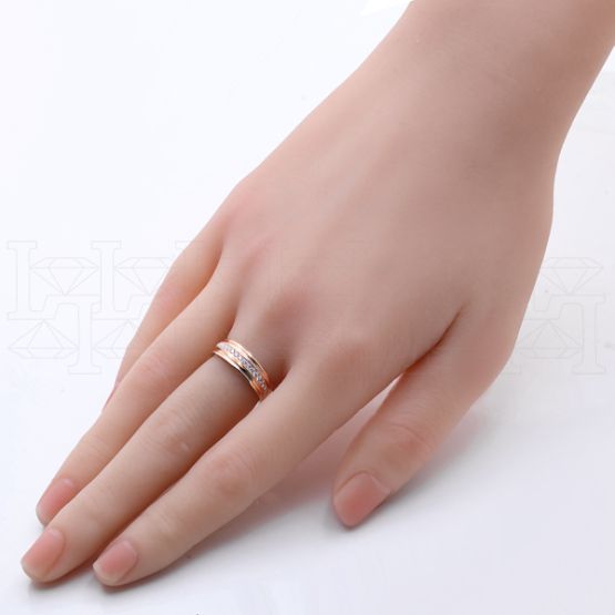 Фото - Кольцо обручальное из белого золота с бриллиантами из коллекции "Обручальные кольца с дорожкой" R2058-2291 (241)