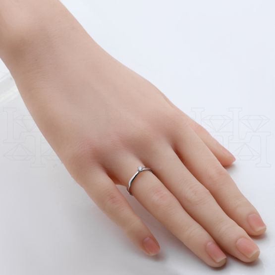 Фото - Кольцо из белого золота с бриллиантом из коллекции "Помолвка" R10149-15982 (515)