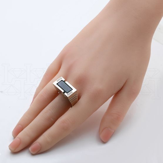 Фото - Кольцо из белого золота с бриллиантами из коллекции "Талисман" R1746-15189 (331)