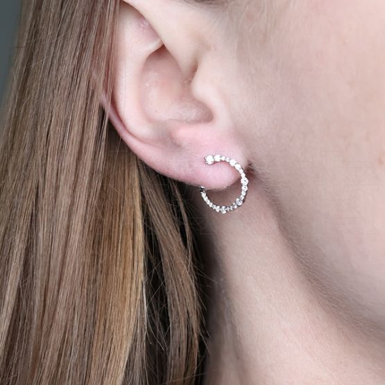 Фото - Серьги из белого золота с бриллиантами из коллекции "Чистая линия" E8970-15807 (781)