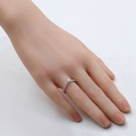 Фото - Кольцо из белого золота с бриллиантом из коллекции "Помолвка" R10171-16008 (514)